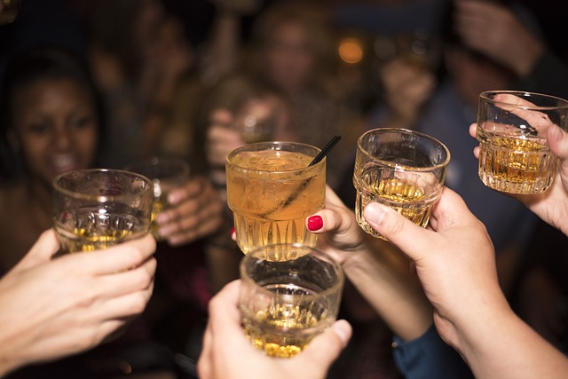 alcohol-492871_640.jpg